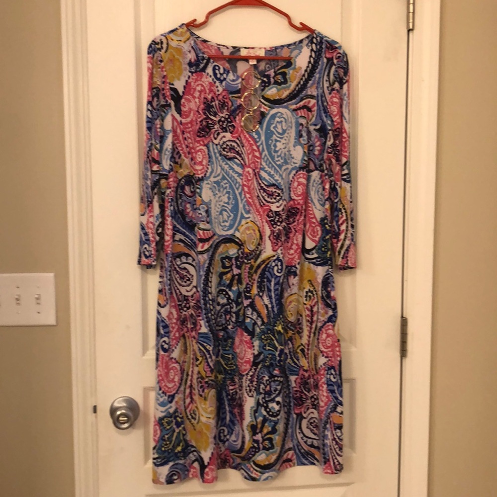 Very cute colorful tunic paisley dress with mid sleeves never worn🌸